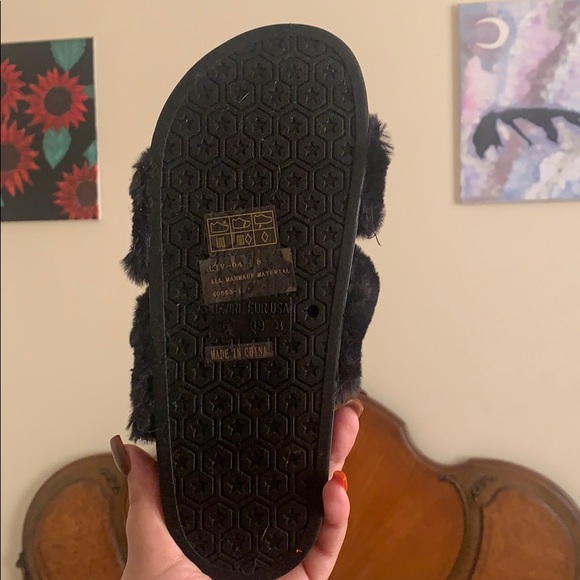 Furry slides - Picture 5 of 5